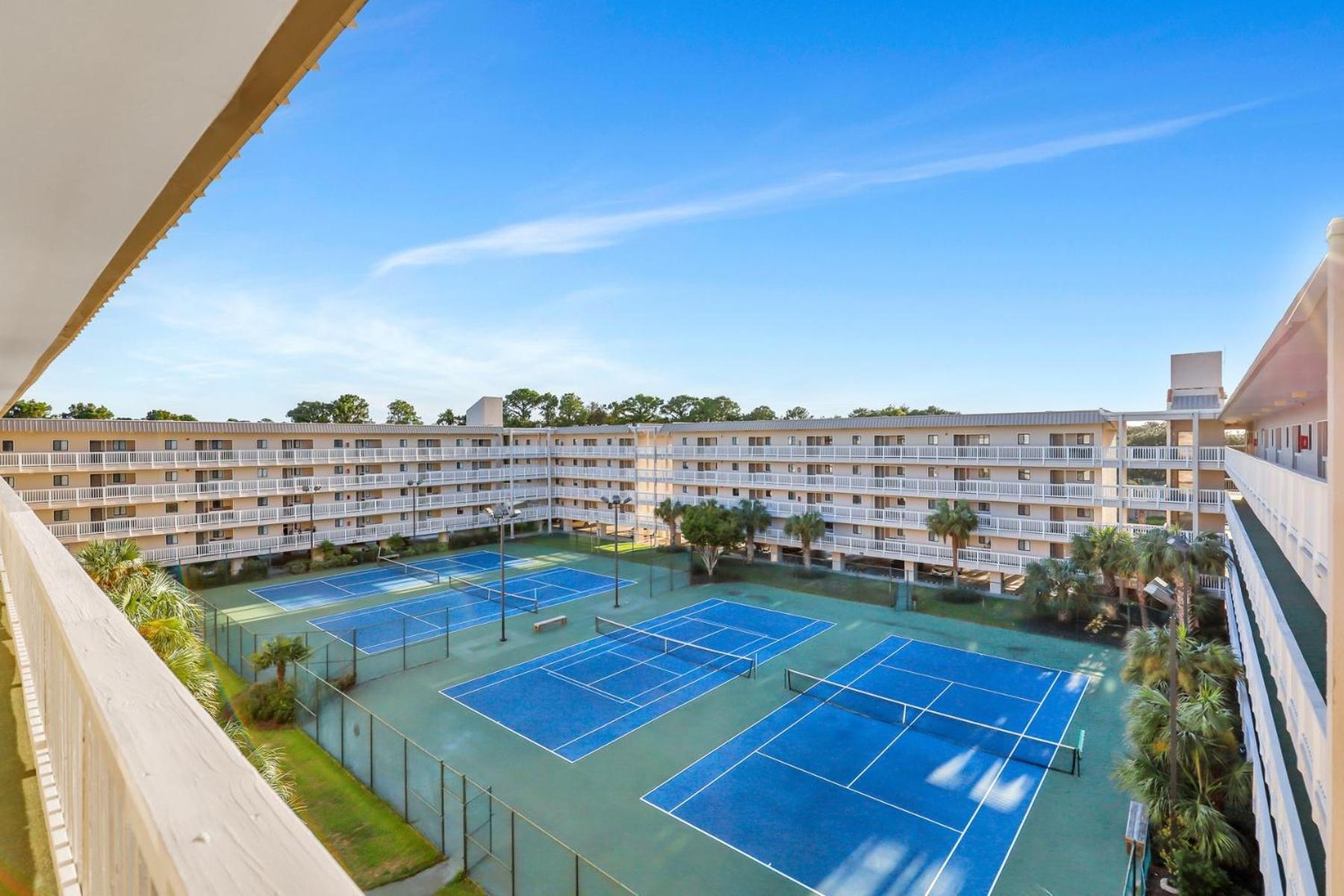 Welcome To Your Beachside Escape! Apartamento Hilton Head Island Exterior foto